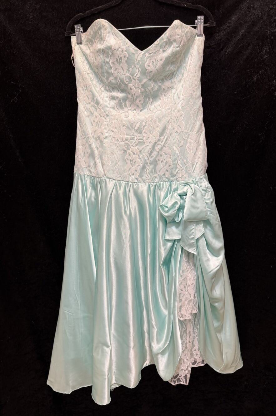 VTG Lola Berent For Superstition 80’s Aqua Satin Lace Prom Party Dress 11/12